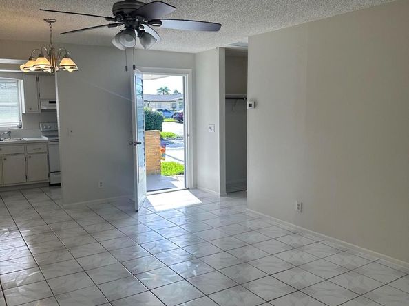2911 Ashley Drive W, West Palm Beach FL 33415