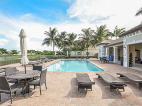 4212 N Dixie Hwy 36, Oakland Park FL 33334
