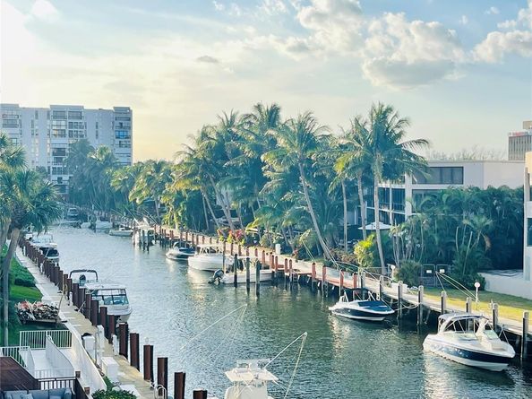 3100 NE 48th St 907, Fort Lauderdale FL 33308