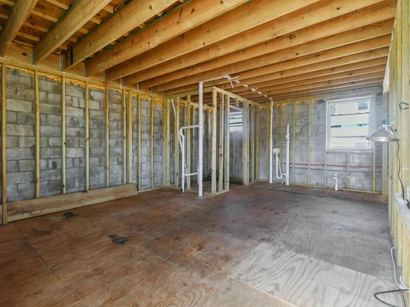 322 N Lakeside Court, West Palm Beach FL 33407