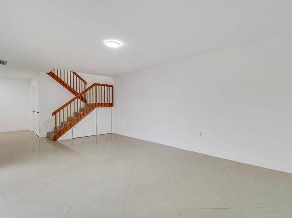 4208 42nd Way, West Palm Beach FL 33407