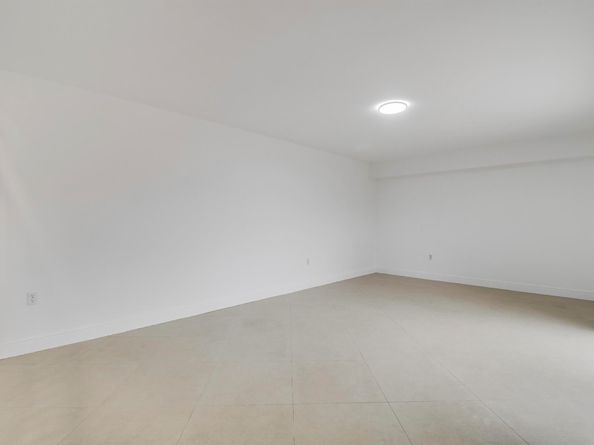 4208 42nd Way, West Palm Beach FL 33407