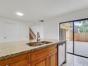 4208 42nd Way, West Palm Beach FL 33407