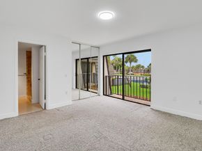 4208 42nd Way, West Palm Beach FL 33407