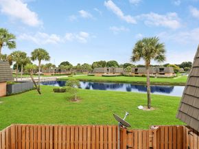 4208 42nd Way, West Palm Beach FL 33407