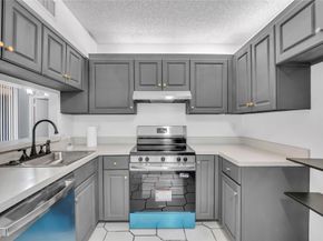 10690 NW 14th St 136, Plantation FL 33322