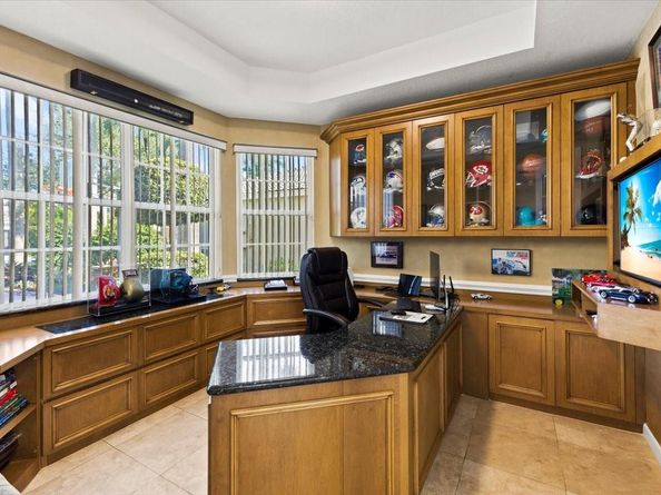 12064 NW 49th Dr, Coral Springs FL 33076