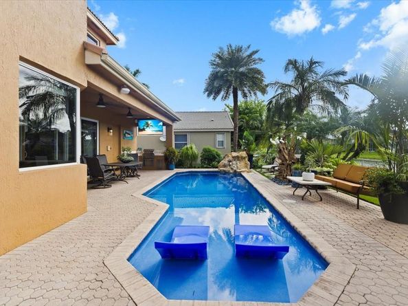 12064 NW 49th Dr, Coral Springs FL 33076