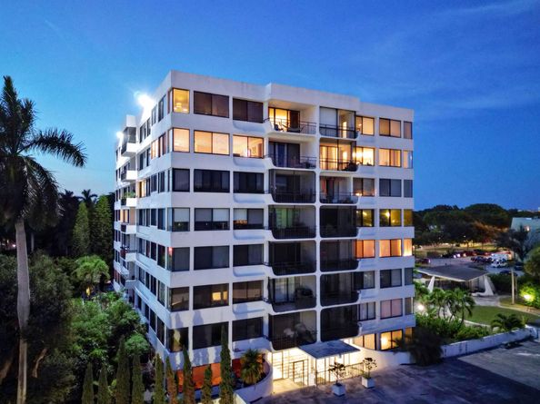 1500 Presidential Way 202, West Palm Beach FL 33401