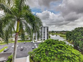 7754 Lakeside Boulevard 462, Boca Raton FL 33434
