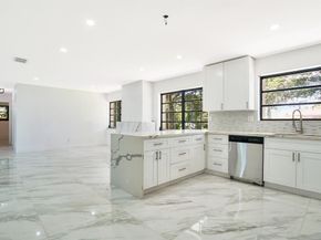 4190 SW 4th St, Plantation FL 33317