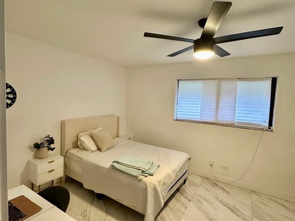 4190 SW 4th St, Plantation FL 33317