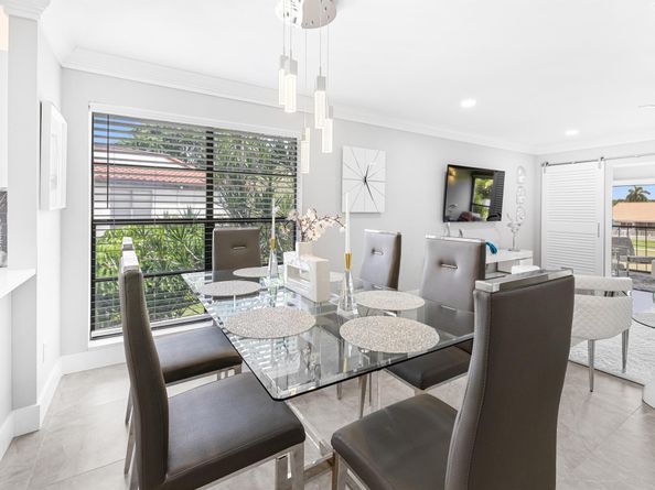 9187 Norte Lago 5b, Boca Raton FL 33428