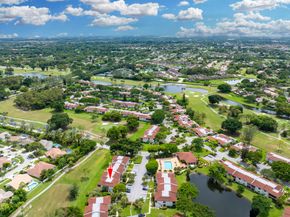 9187 Norte Lago 5b, Boca Raton FL 33428