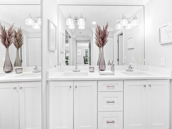 9187 Norte Lago 5b, Boca Raton FL 33428