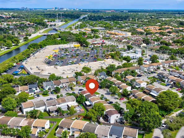10921 SW 70th Ter 10921, Miami FL 33173