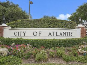 257 N Country Club Drive, Atlantis FL 33462