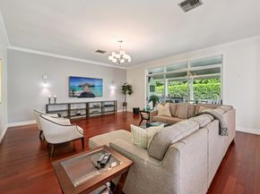 257 N Country Club Drive, Atlantis FL 33462