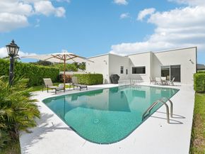 257 N Country Club Drive, Atlantis FL 33462