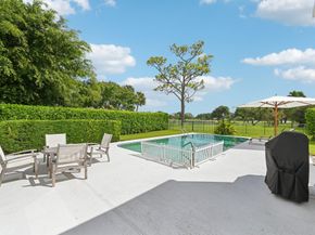 257 N Country Club Drive, Atlantis FL 33462