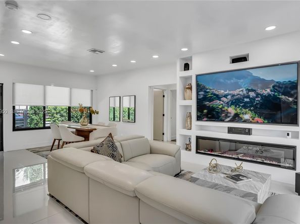 2484 SW 25th Street, Miami FL 33133