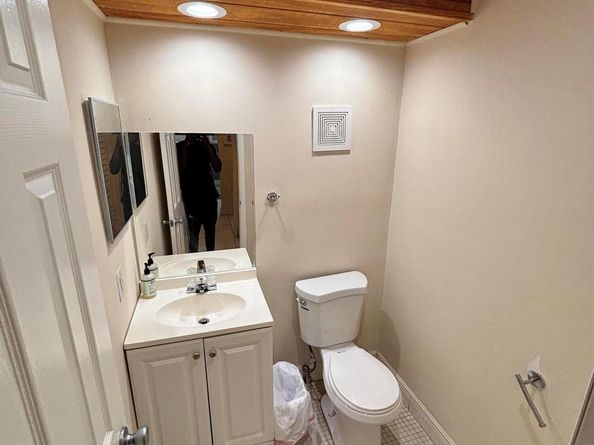 3121 NW 47th Terrace 107, Lauderdale Lakes FL 33319