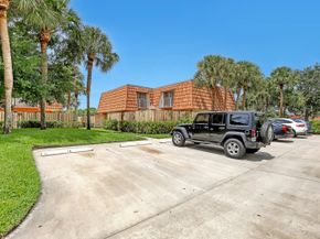 728 Mill Valley Place 728, West Palm Beach FL 33409