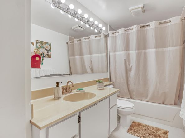 728 Mill Valley Place 728, West Palm Beach FL 33409