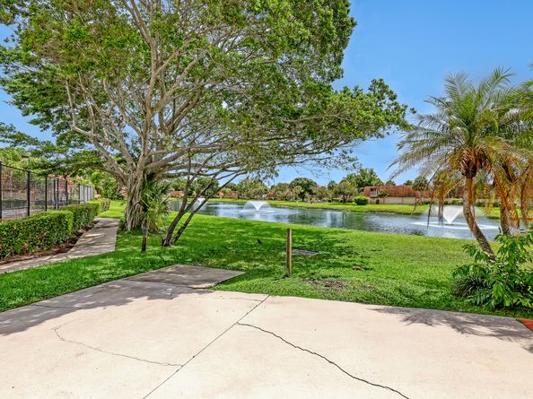 728 Mill Valley Place 728, West Palm Beach FL 33409