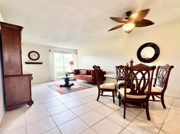 12008 Poinciana Boulevard 106, Royal Palm Beach FL 33411