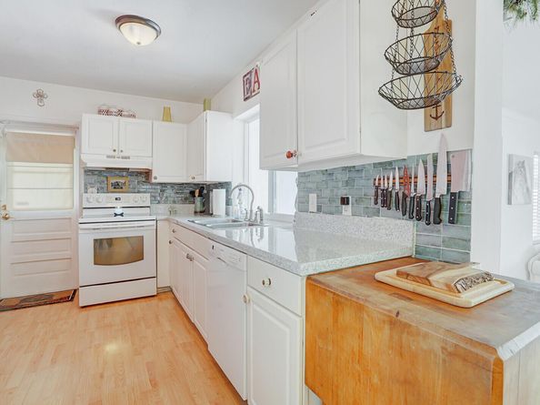 2012 NW 11th Avenue, Fort Lauderdale FL 33311
