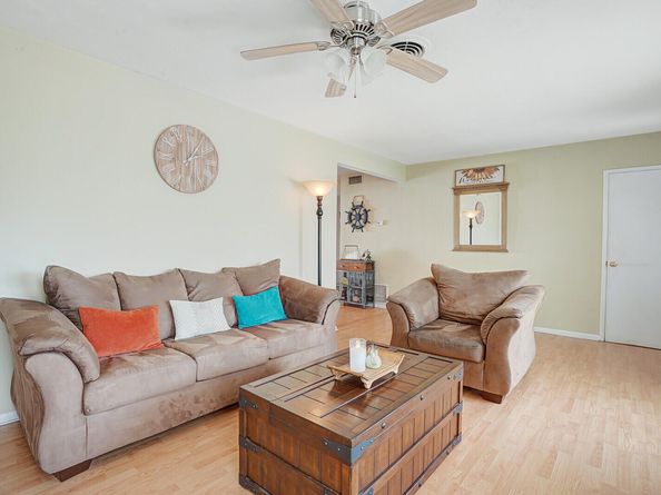 2012 NW 11th Avenue, Fort Lauderdale FL 33311