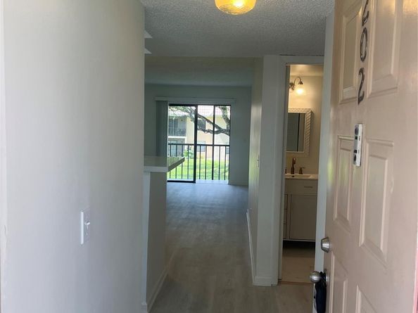 6796 Palmetto Cir 202, Boca Raton FL 33433