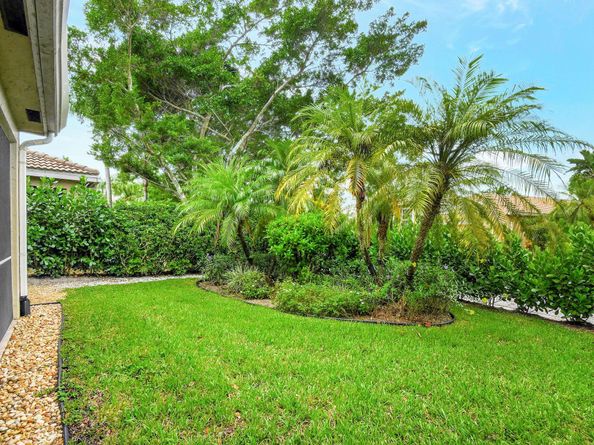 4681 Carlton Golf Drive, Lake Worth FL 33449