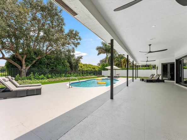 2670 Tecumseh Drive, West Palm Beach FL 33409