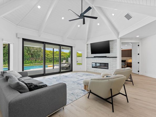 2670 Tecumseh Drive, West Palm Beach FL 33409