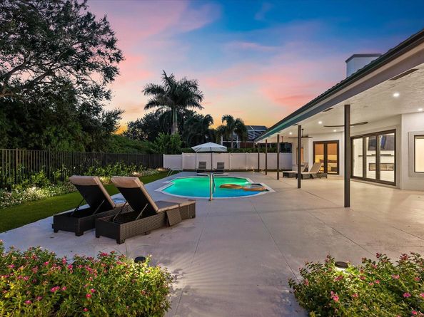 2670 Tecumseh Drive, West Palm Beach FL 33409