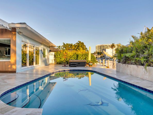 2642 NE 3rd Street, Pompano Beach FL 33062
