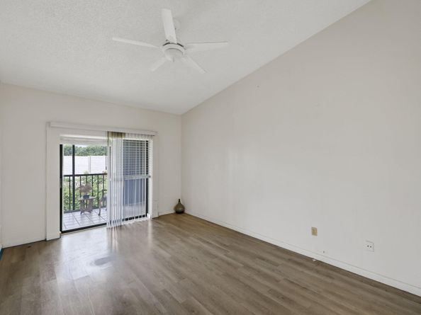 7891 Willow Spring Drive 1022, Lake Worth FL 33467