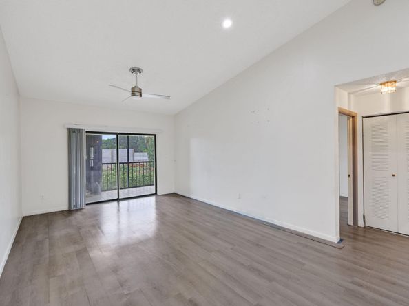 7891 Willow Spring Drive 1022, Lake Worth FL 33467
