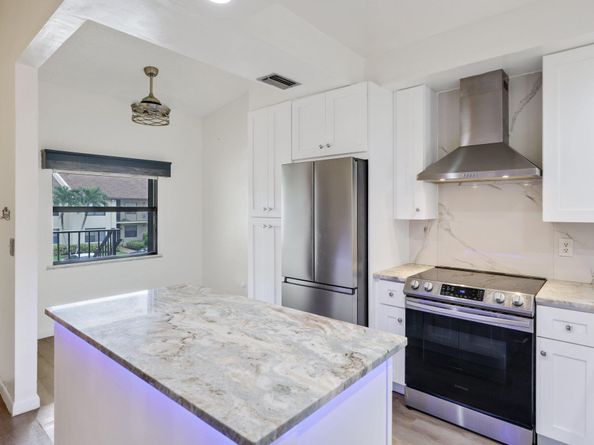 7891 Willow Spring Drive 1022, Lake Worth FL 33467