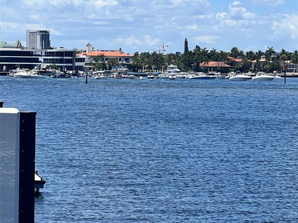 23 Isla Bahia Dr, Fort Lauderdale FL 33316