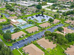 5270 Nesting Way B, Delray Beach FL 33484