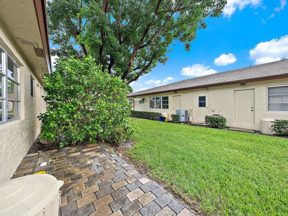 5270 Nesting Way B, Delray Beach FL 33484