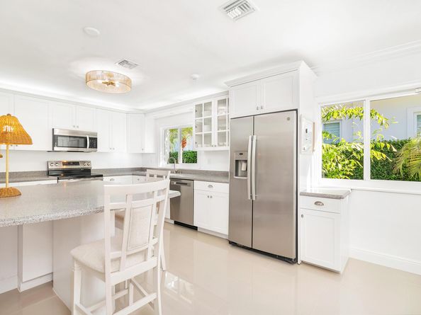 6911 S Flagler Drive, West Palm Beach FL 33405