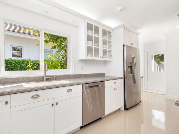 6911 S Flagler Drive, West Palm Beach FL 33405