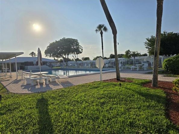 251 S Golf Blvd 187, Pompano Beach FL 33064