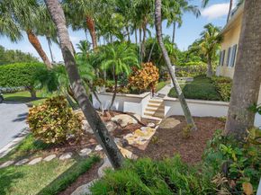 461 Seaside Lane, Juno Beach FL 33408