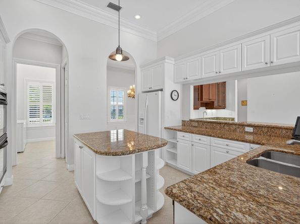 461 Seaside Lane, Juno Beach FL 33408