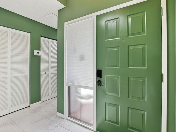 6096 Kings Gate Circle, Delray Beach FL 33484